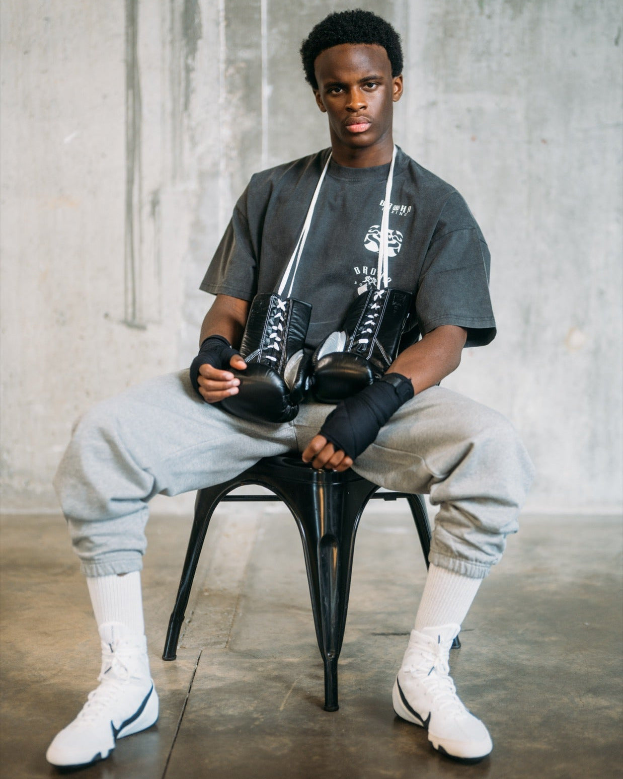 The Burgess Tee Wash Blue Mens