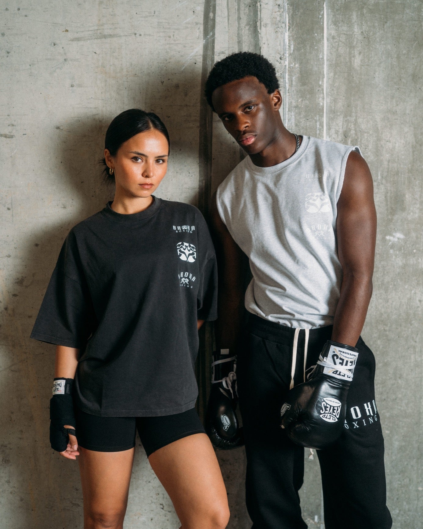 The Lambeth Sleeveless Tee Concrete Mens